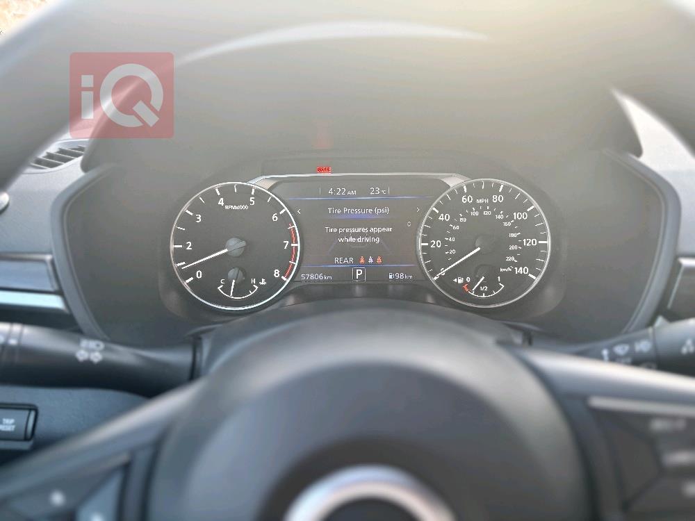 نيسان ألتيما